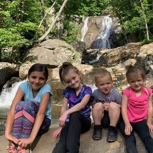 Meet your Posher, Justin